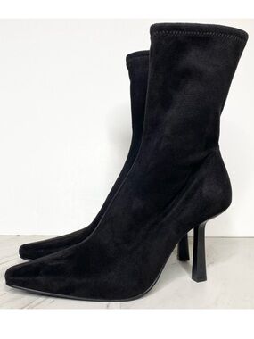 Steve Madden Vakay Black Sock Bootie 11M